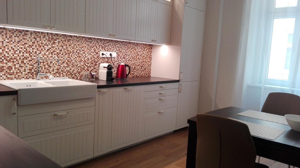 Central Florenc Apartment